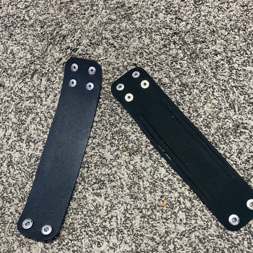 Bracelets - Picture 2 of 2